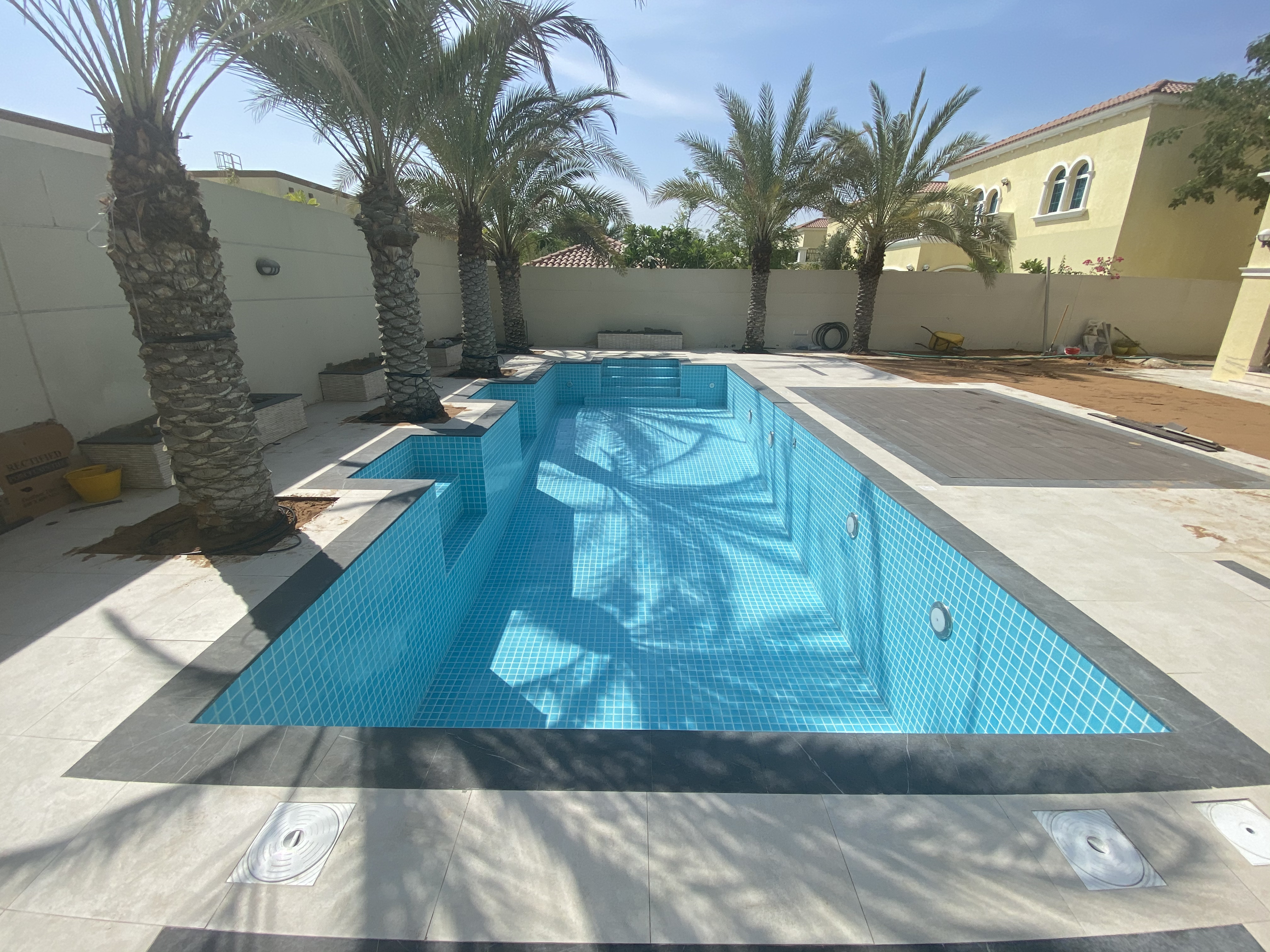 Skimmer Pool