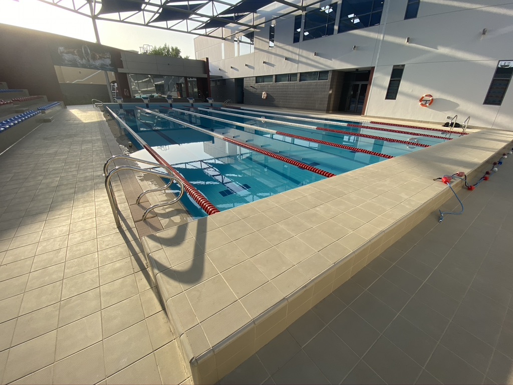 Semi-Olympic Overflow Swimming Pool | Dubai College Jumeirah Dubai