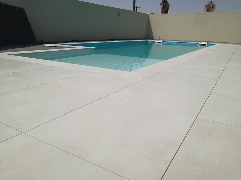 Skimmer Pool