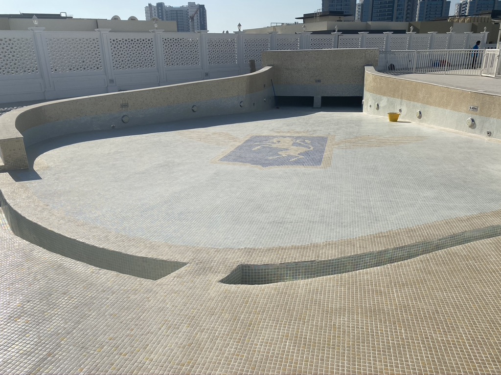 Commercial Rooftop Wave Pool | Vincitore Boulevard Arjan Dubai